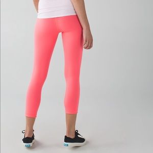 Lululemon Wunder Under Crop III